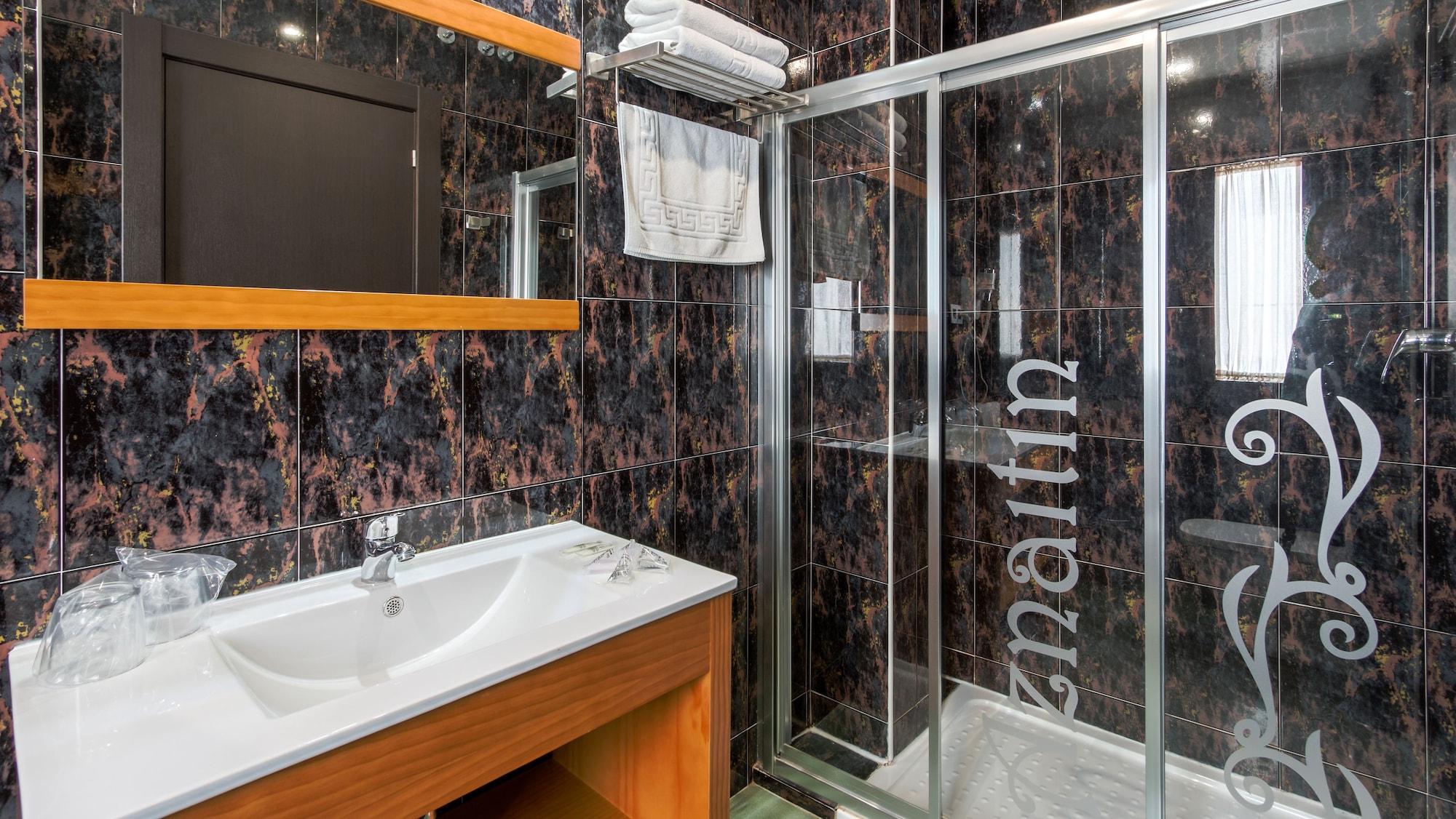 Hostal Aznaitin Baeza Exteriér fotografie