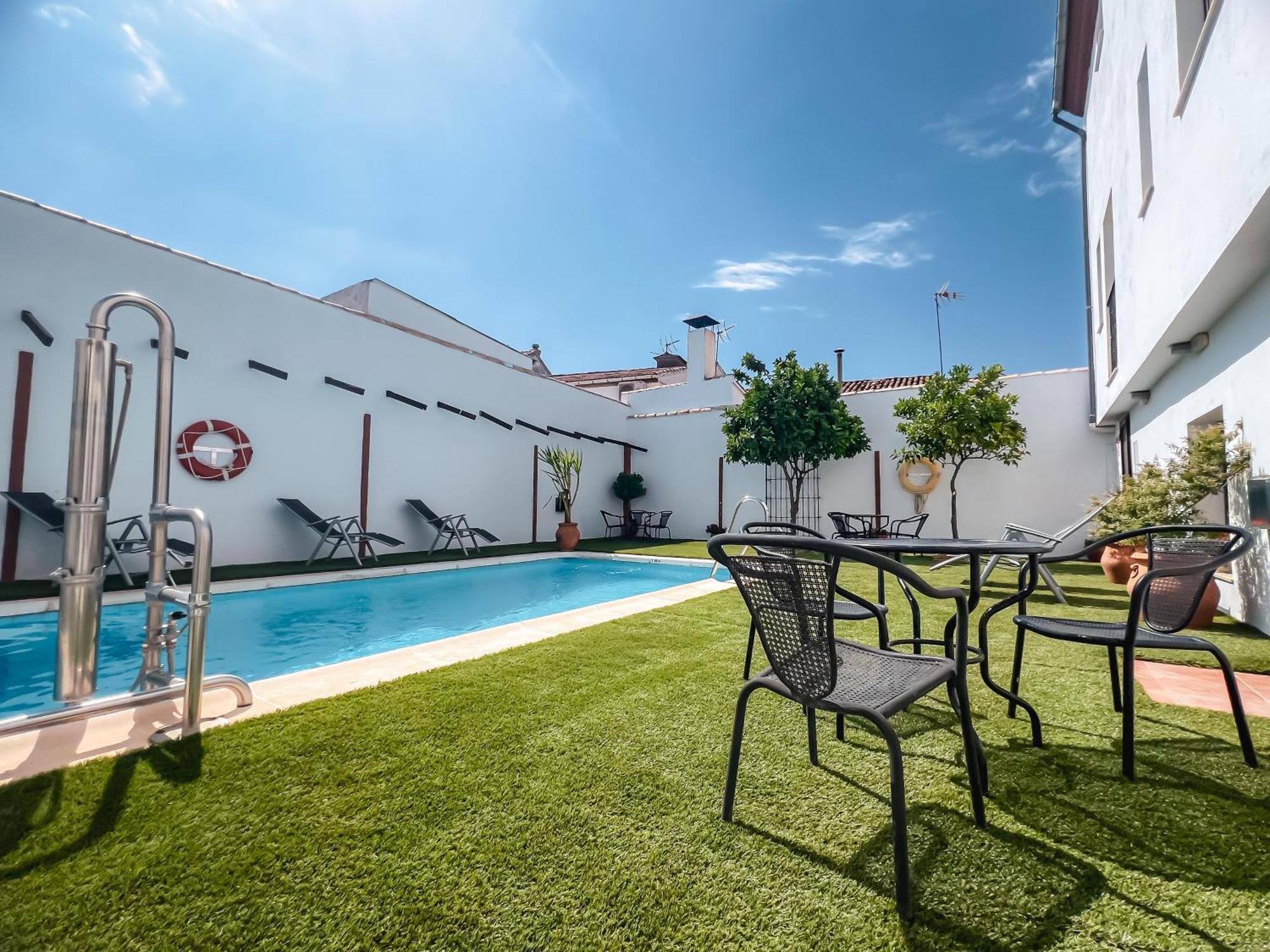 Hostal Aznaitin Baeza Exteriér fotografie
