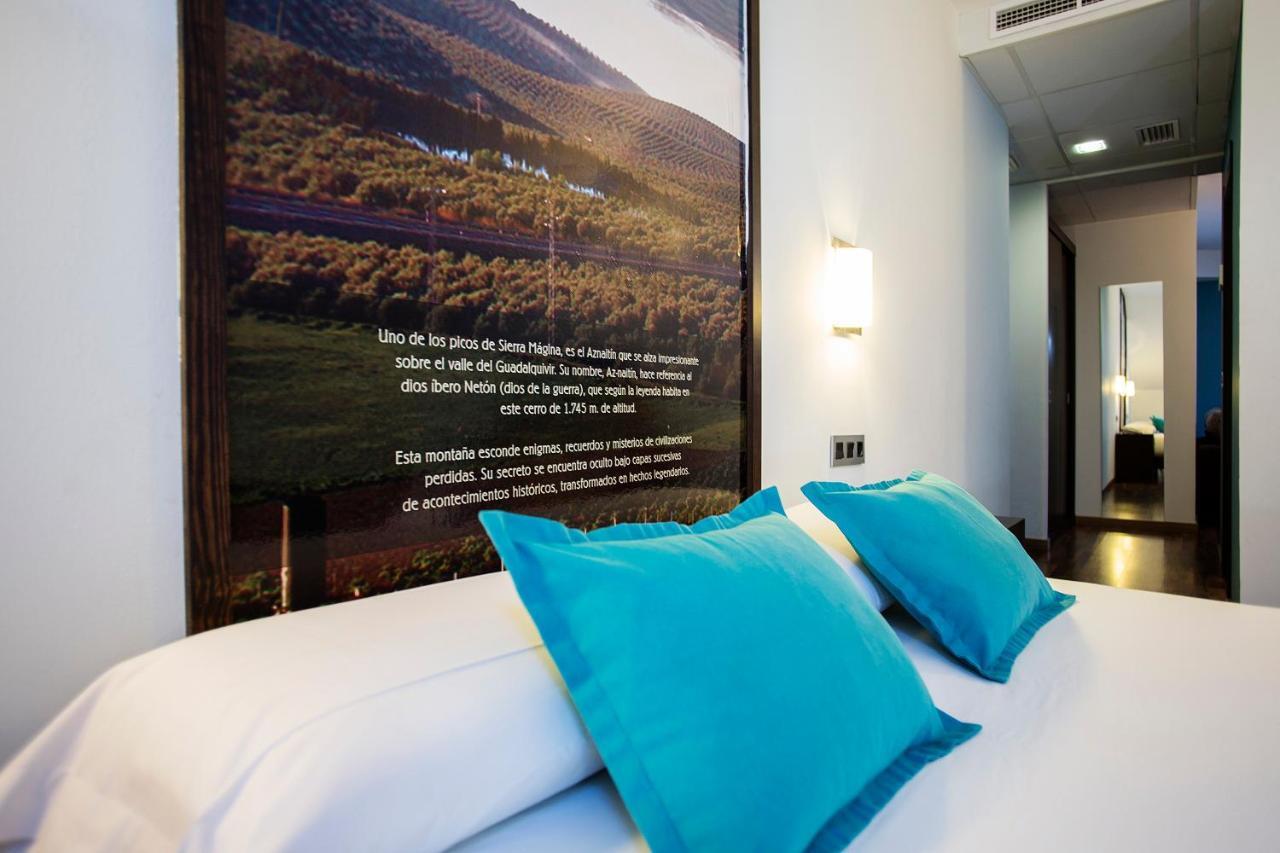 Hostal Aznaitin Baeza Exteriér fotografie